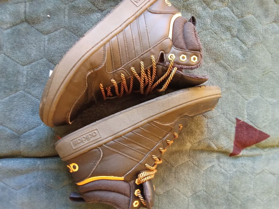 Зимни маратонки Adidas 44