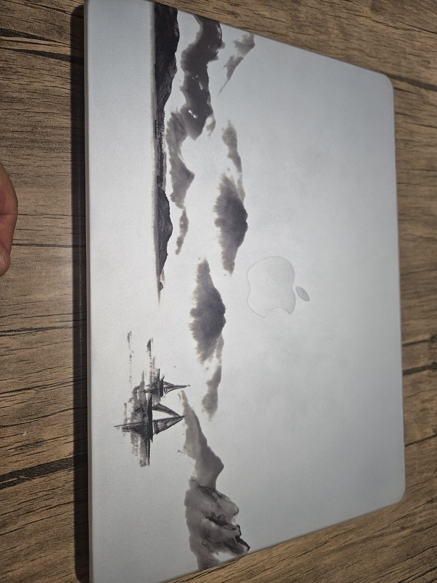 Macbook 13.6 inch case + Keyboard cover