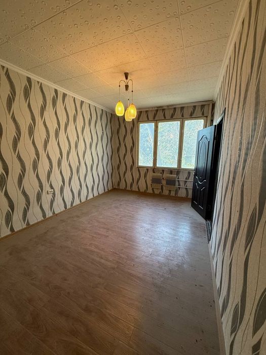 Срочно Продаётся 1 комнатная квартира на Дубовый.