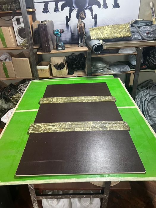 Продам новый твердый пол на надувную  лодку цена 25000