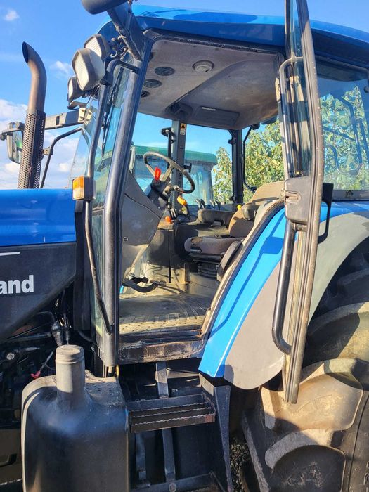 Tractor New Holland TM 190dt, an 2005, AC, 4x4, stare perfecta. IMPORT