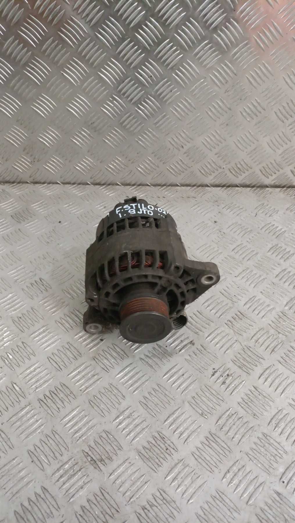 Алтернатор Fiat Stilo 1.9JTD 2002г.