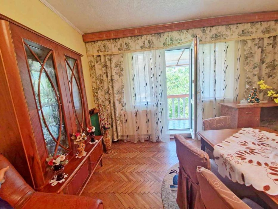 Vand apartament 3 camere 69.000 euro