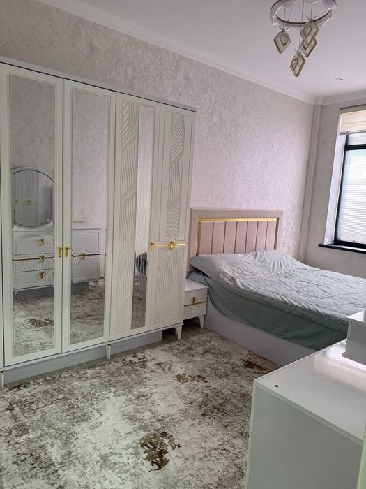 Беззакс Кунлик 3 хоналик квартира