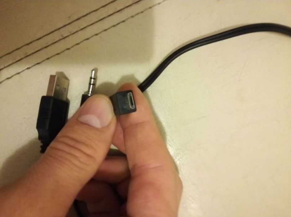 Cablu usb tata si jack tata la miniusb micro usb Lungime 80cm nou