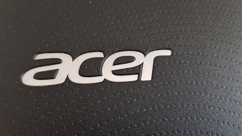 Лаптоп Acer Aspire ES1-532G-P364