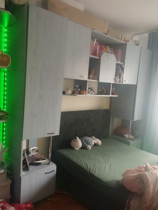 De vânzare mobila dormitor