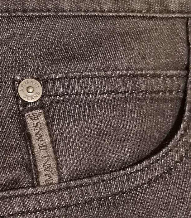Armani Jeans originali