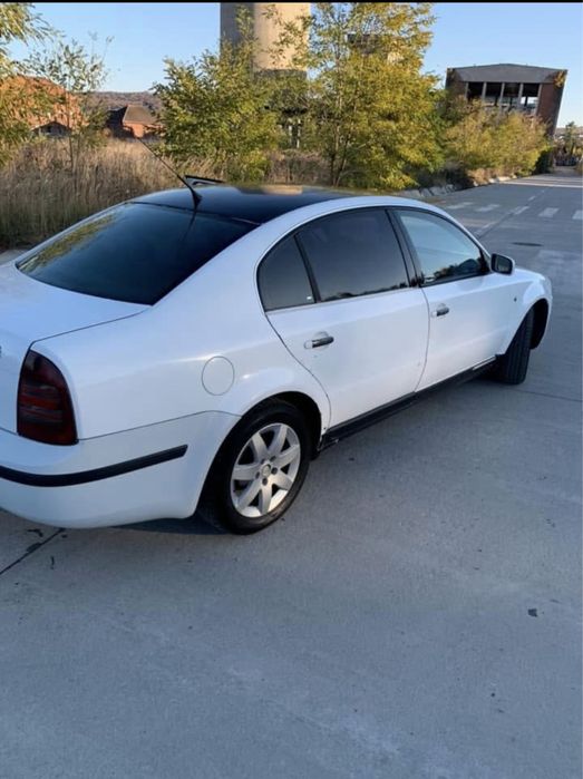 Skoda superb 1 2004