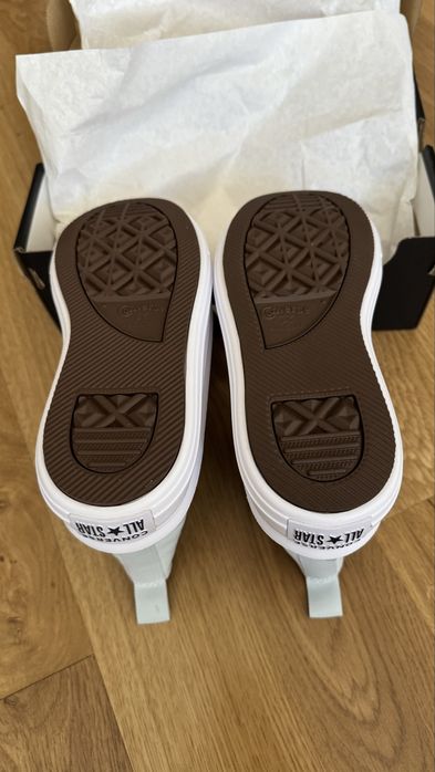 Кецове на платформа Converse 35 номер светло сини