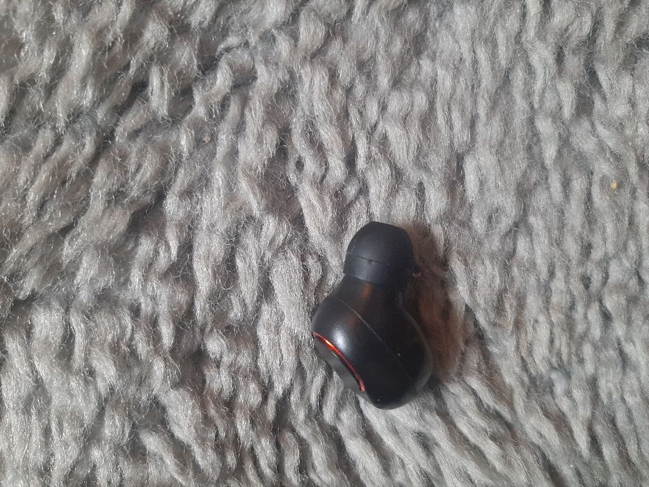 Casti audio prin bloototh