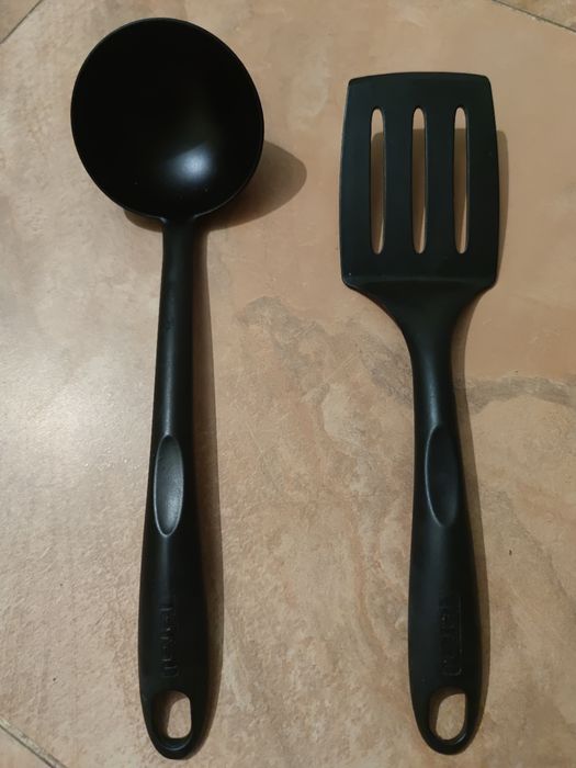 Набор черный Tefal лопатка и половник