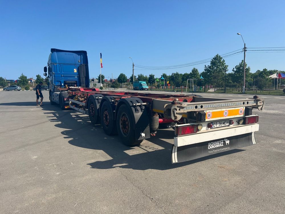 Semi remorca containere Schmitz