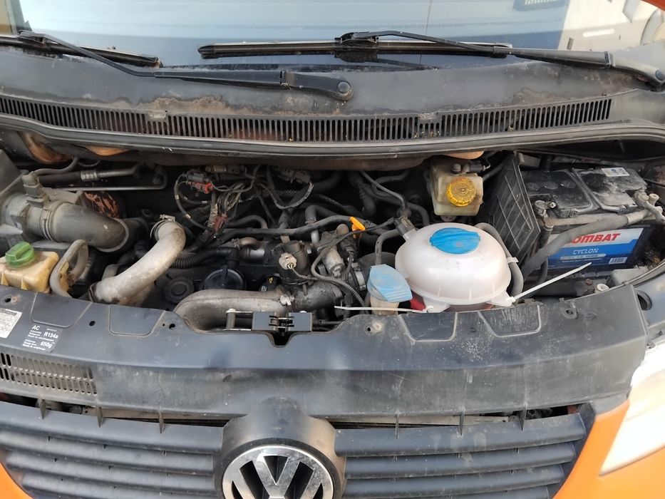 VW T5 2009 4x4 4motion vopsea orange raptor