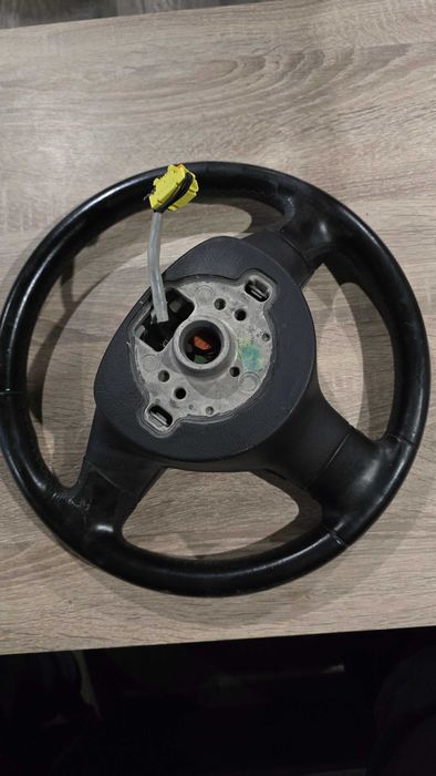 Volan 3 spițe cu airbag Volkswagen Golf 5 Touran Passat B6