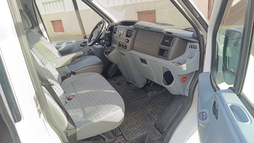 Ford Transit T280 9Locuri