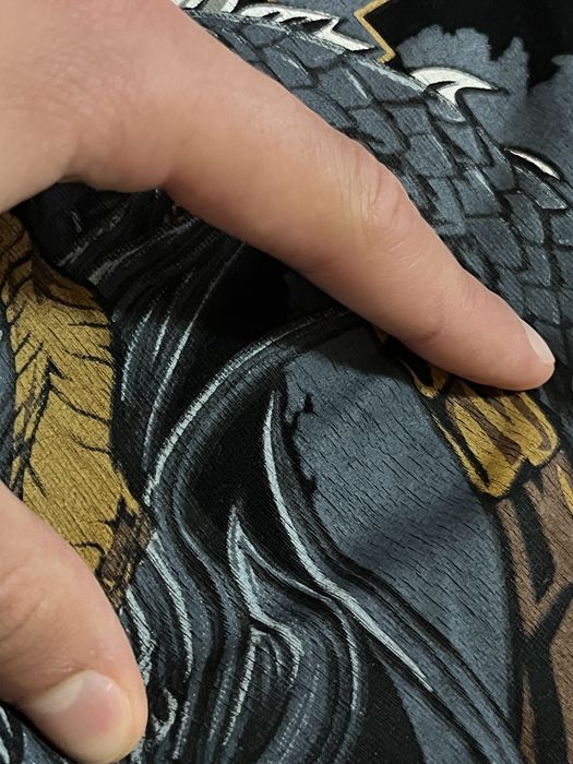 Oversized тениска на анимация с дракон