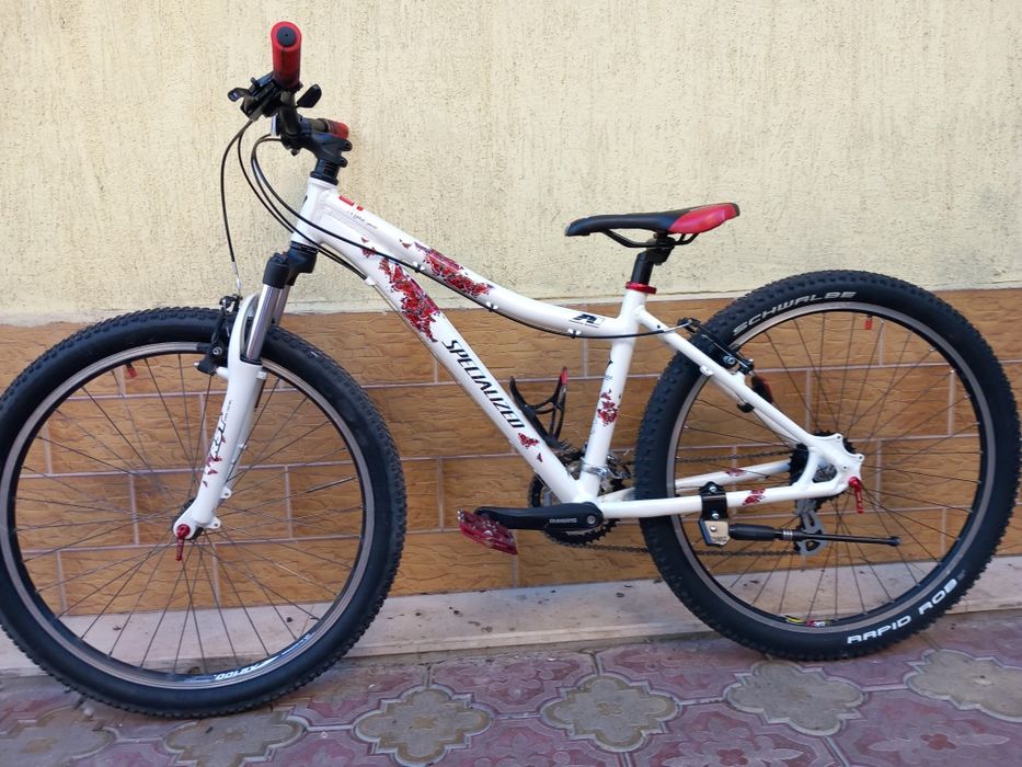 Specialized Myka Sport 26цола