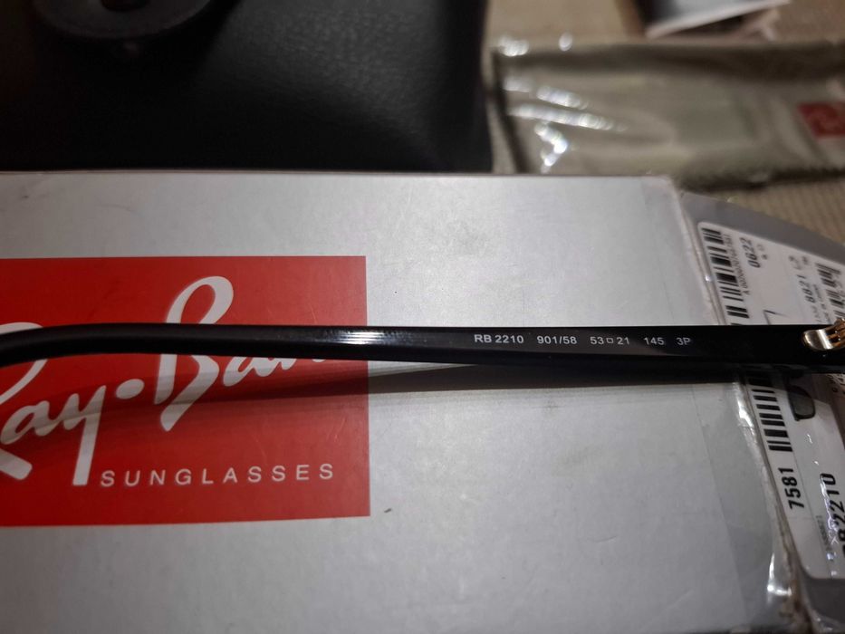 Слънчеви очила RB 2210