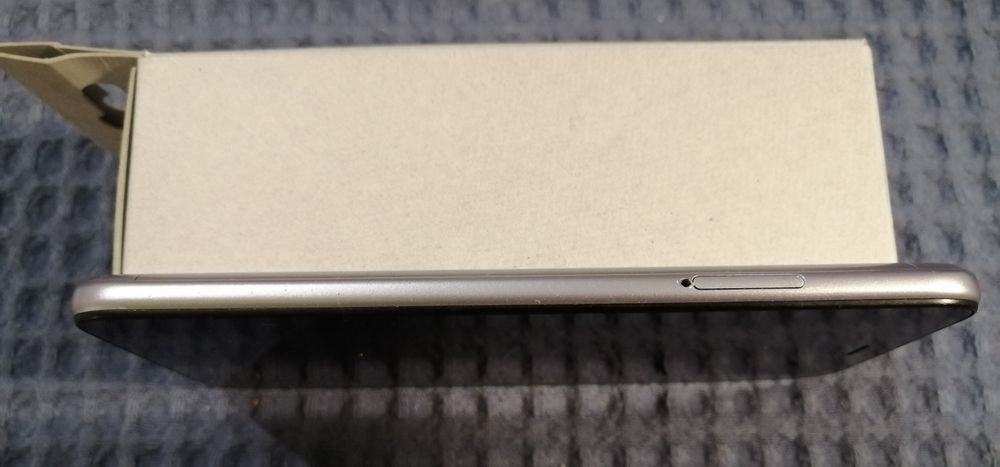 Смартфон 5", Xiaomi Redmi 5A, 2GB/16GB