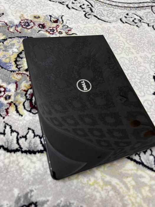 Noutbuk Dell core i7