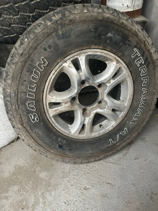 Продам шины с дисками