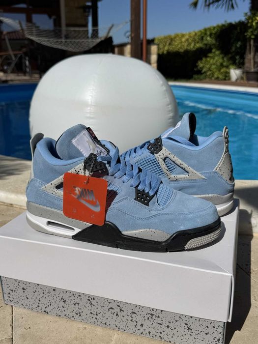 Jordan 4 UNC Мъжки Кецове 44 EUR + Кутия Нови