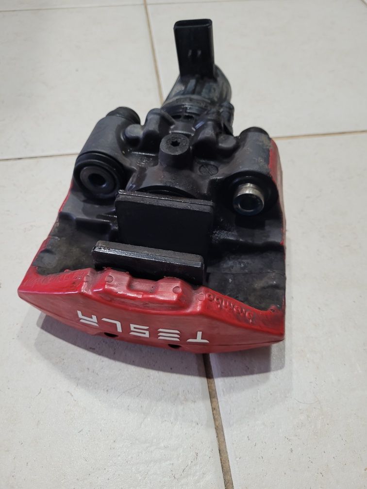 Etrier brembo tesla model S 2016 spate parcare dreapta