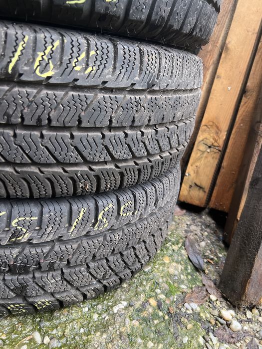 Anvelope SH 225 65 16C / Vulcanizare Non Stop