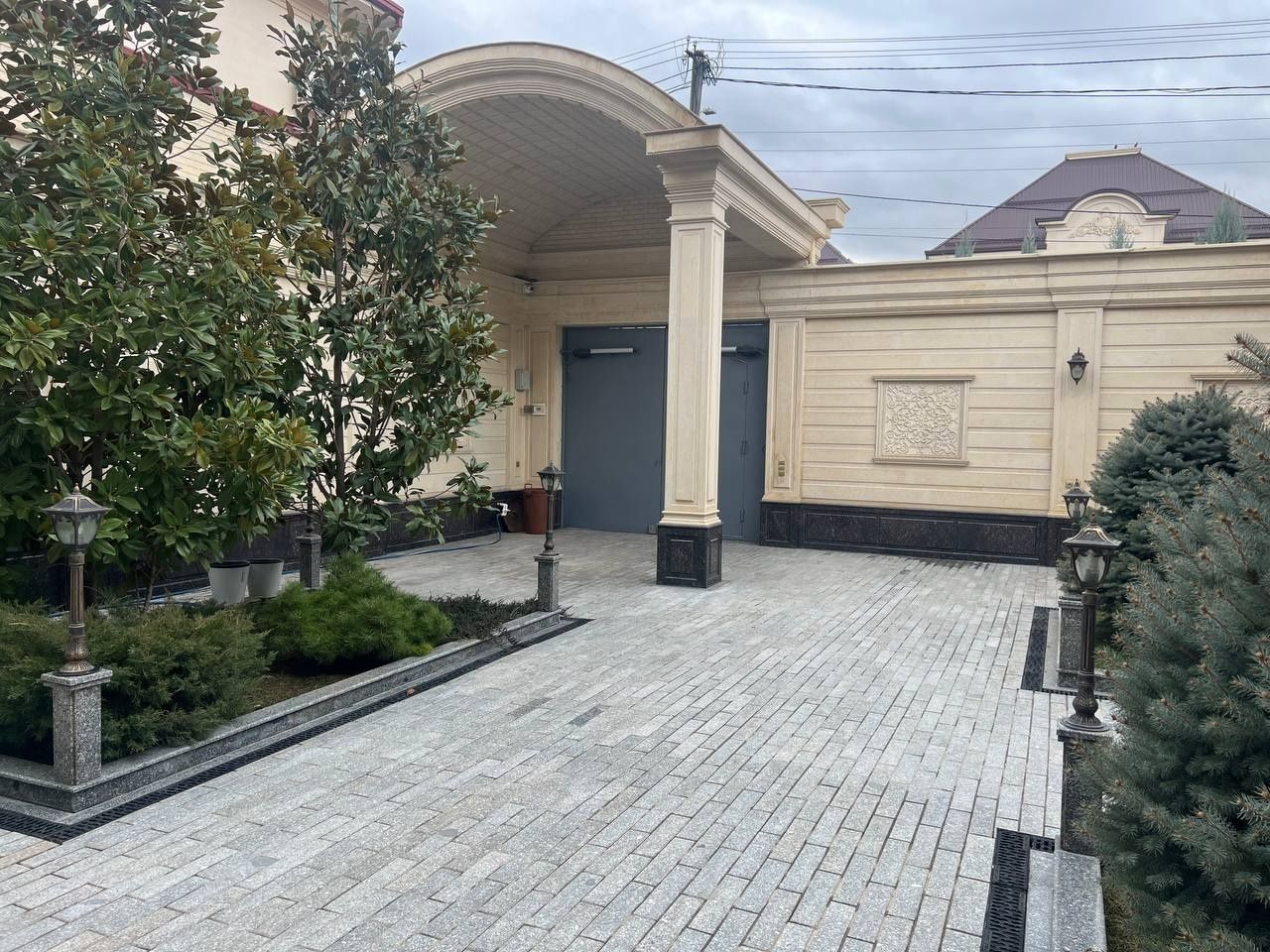 Продается Дом в английском стиле на НИКИТИНА:
Строили для себя по инди