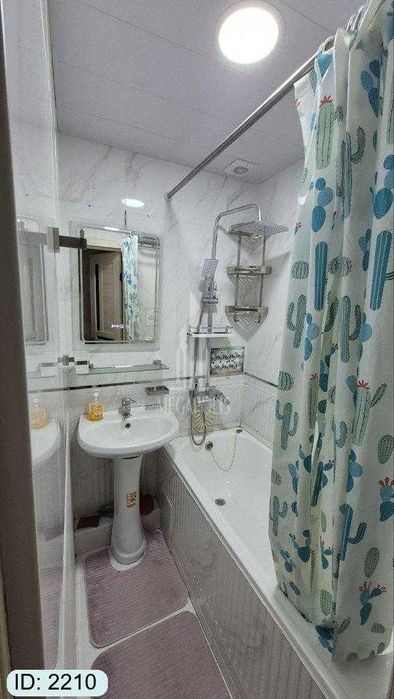 gorgaz biznes markaz tarafada 3 xonali 120 oyga sotiladi №2210