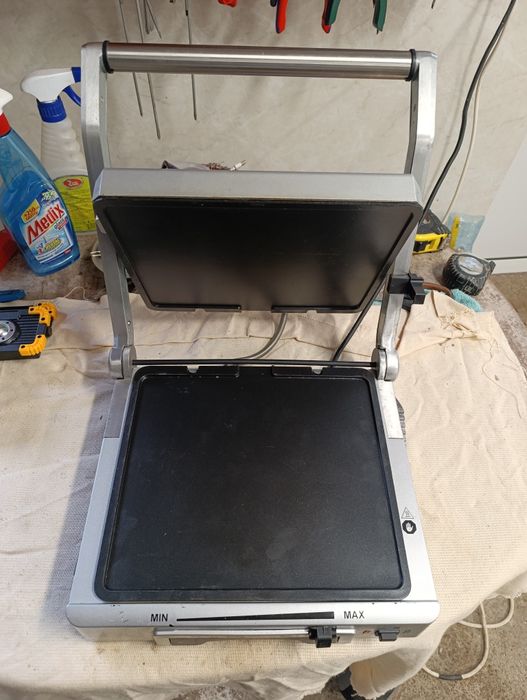 Тостер грил за сандвичи Severin