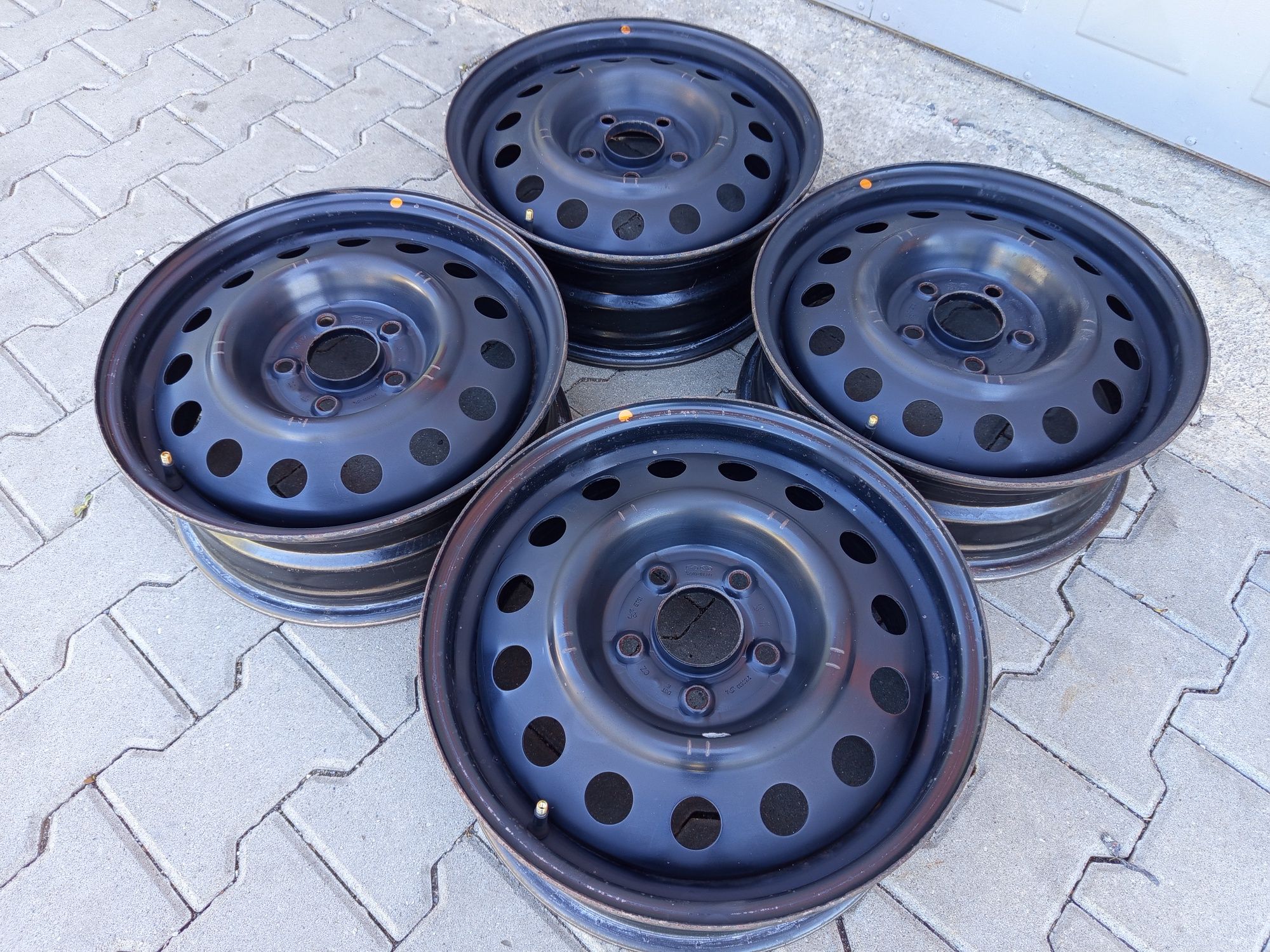 16" Kia Ceed Hyundai I30 5x114,3 Железни Джанти Киа Хюндай