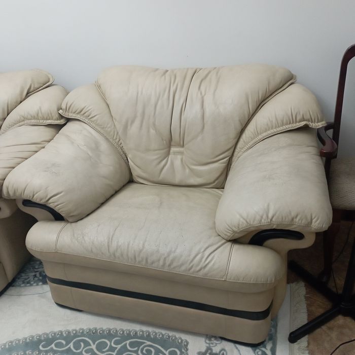 Продам мягкую кожаную мебель