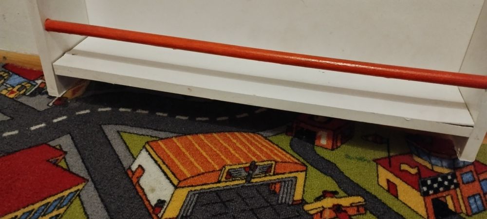 Biblioteca tip căsuța Montessori