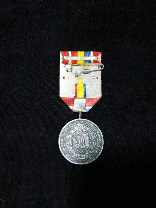 Lot medalii comemorative comunism