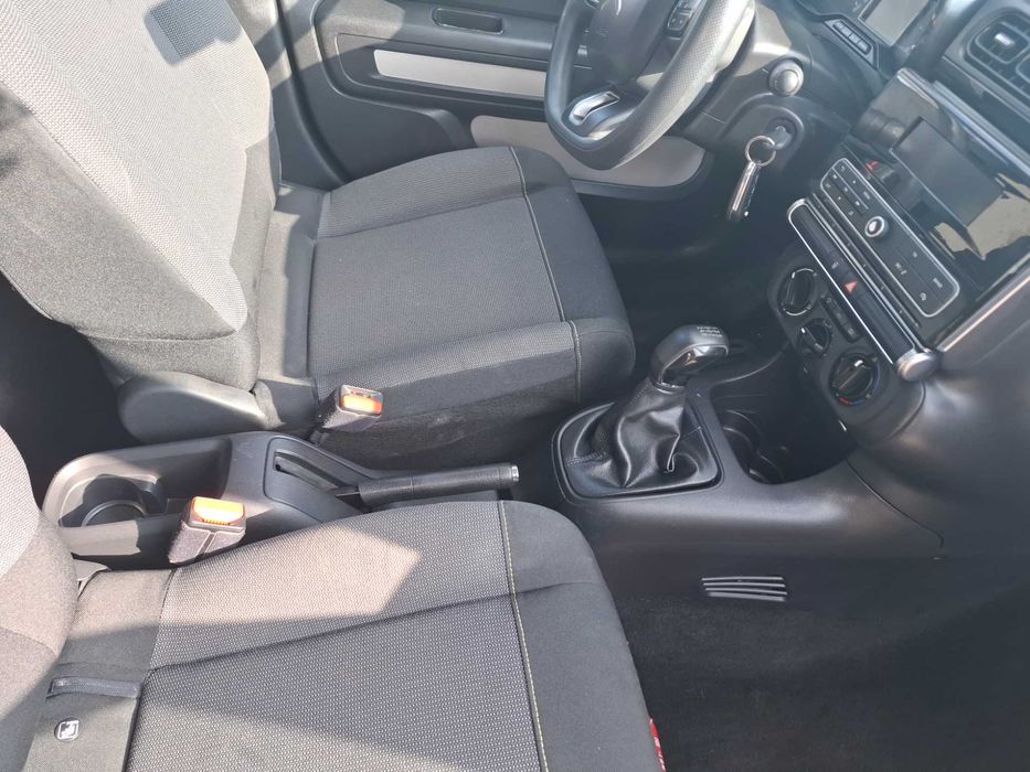 citroen c3 1.2I feel 2017 82 к.с. 59 000 км.