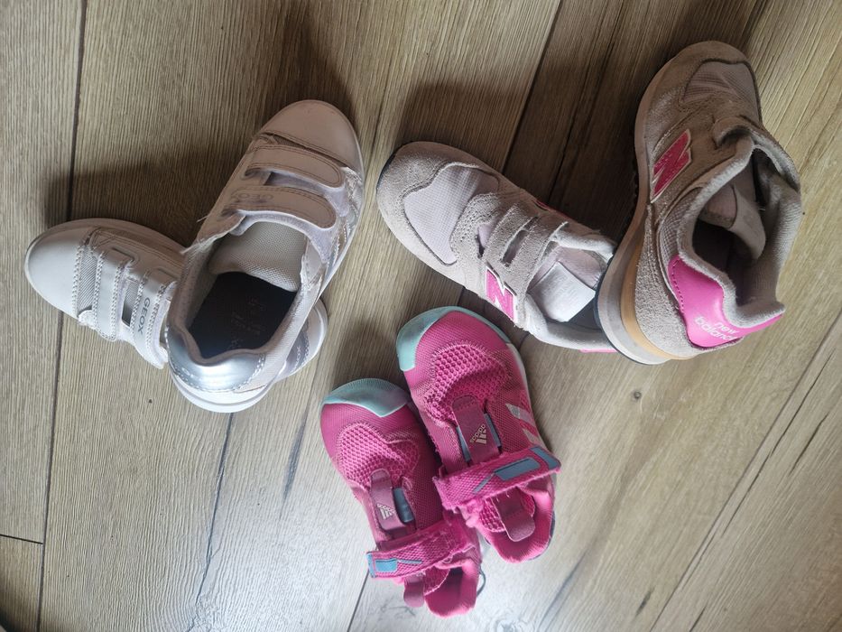 Incaltamine fete - New Balance 30, Geox 29