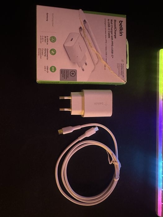 Incarcator Belkin Fast Charge 25W+ cablu USC-C Oroginal -NOU
