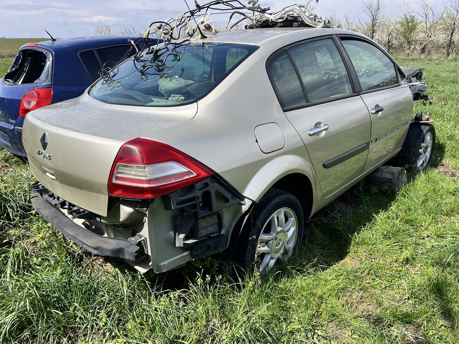 Vand piese Renault Megane 2-2004/2008 diesel/benzina