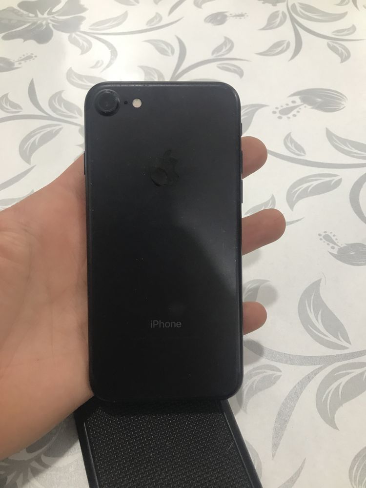 iphone 7 sotiladi