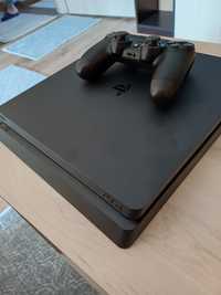 Playstation 4 Slim