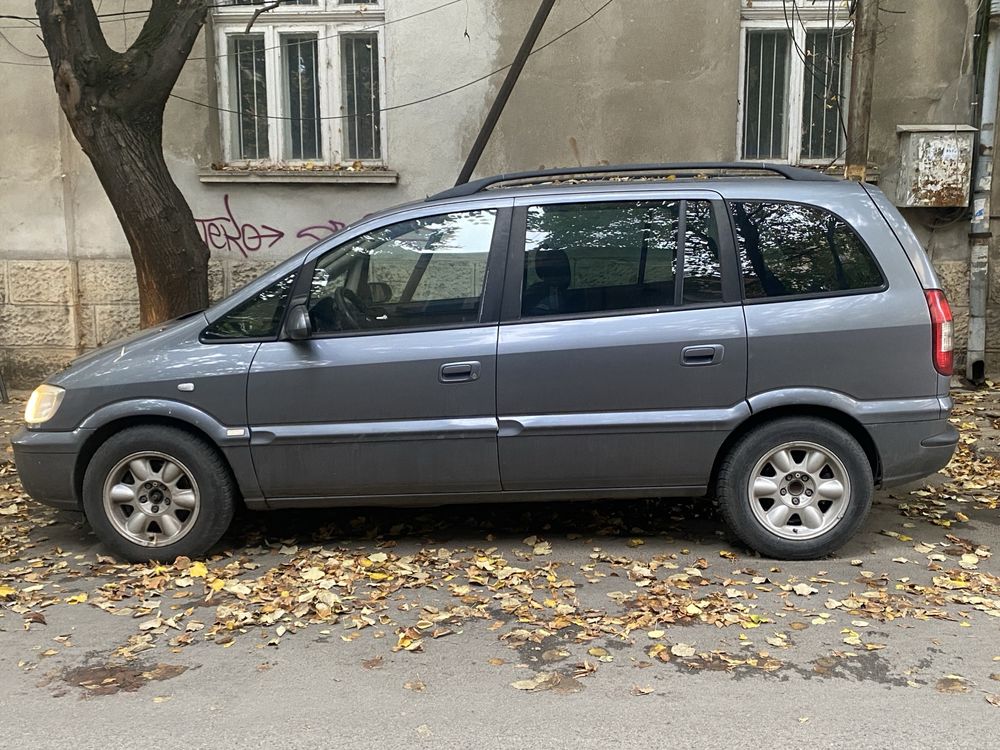 Opel Zafira 2005 г.