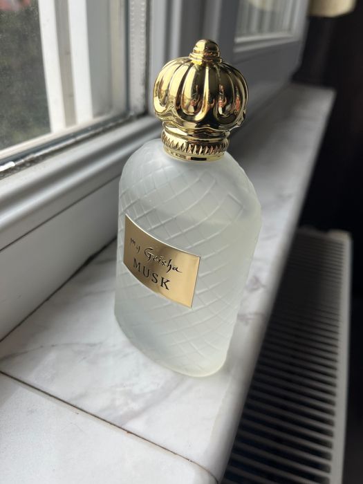 Vând extract de parfuk MyGeisha Musk