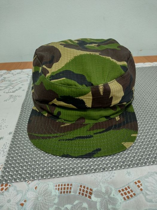 3.Camasa/tricou/capela/militară tip padure/bocanci/altele