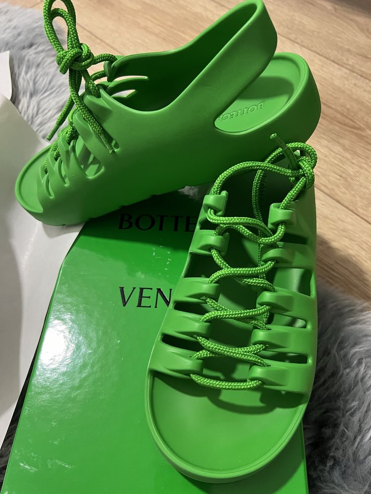 Сандали Bottega Veneta