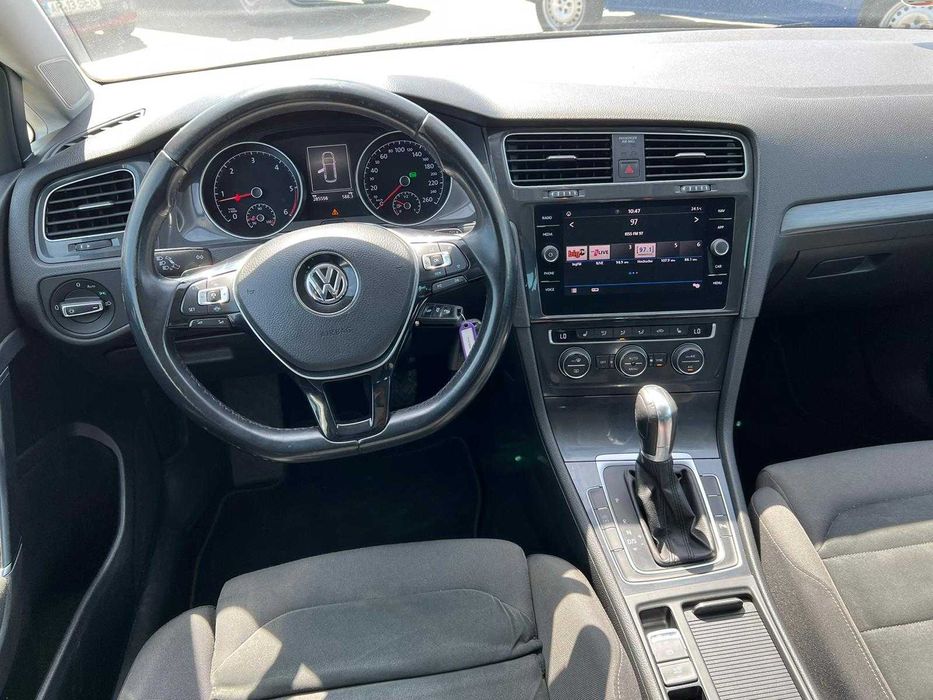 VW GOLF 7  1,6  TDI  116 c.p  an 2019 automat DSG7  cash sau rate fixe