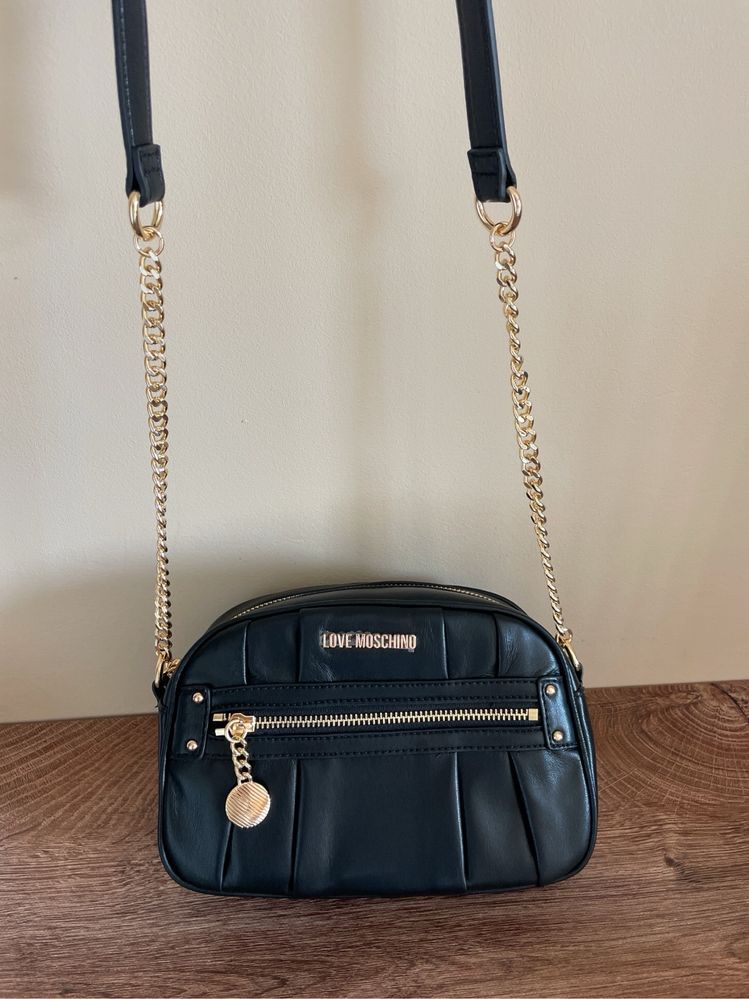 Дамска чанта Love Moschino