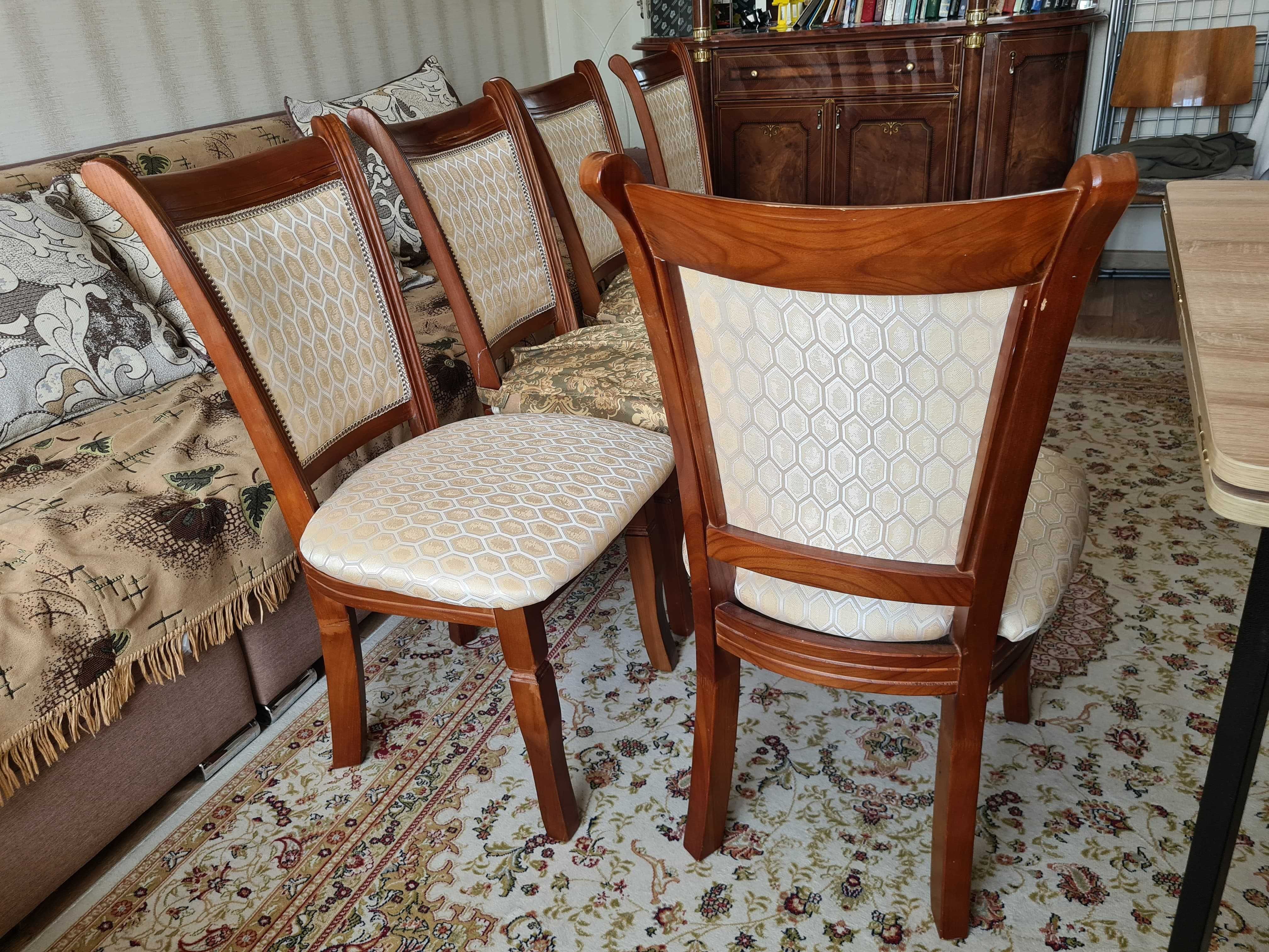 Стулья для гостиной