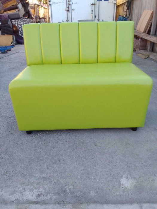 Confort si stil pentru afacerea ta - Canapele HoReCa